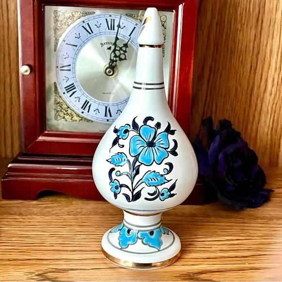 Handcrafted Ceramic Spice Jar Greece - Picture 2 of 8